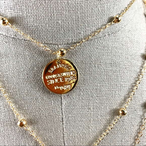 NEW 14k Gold plated Mother Mary necklace - Picture 4 of 11